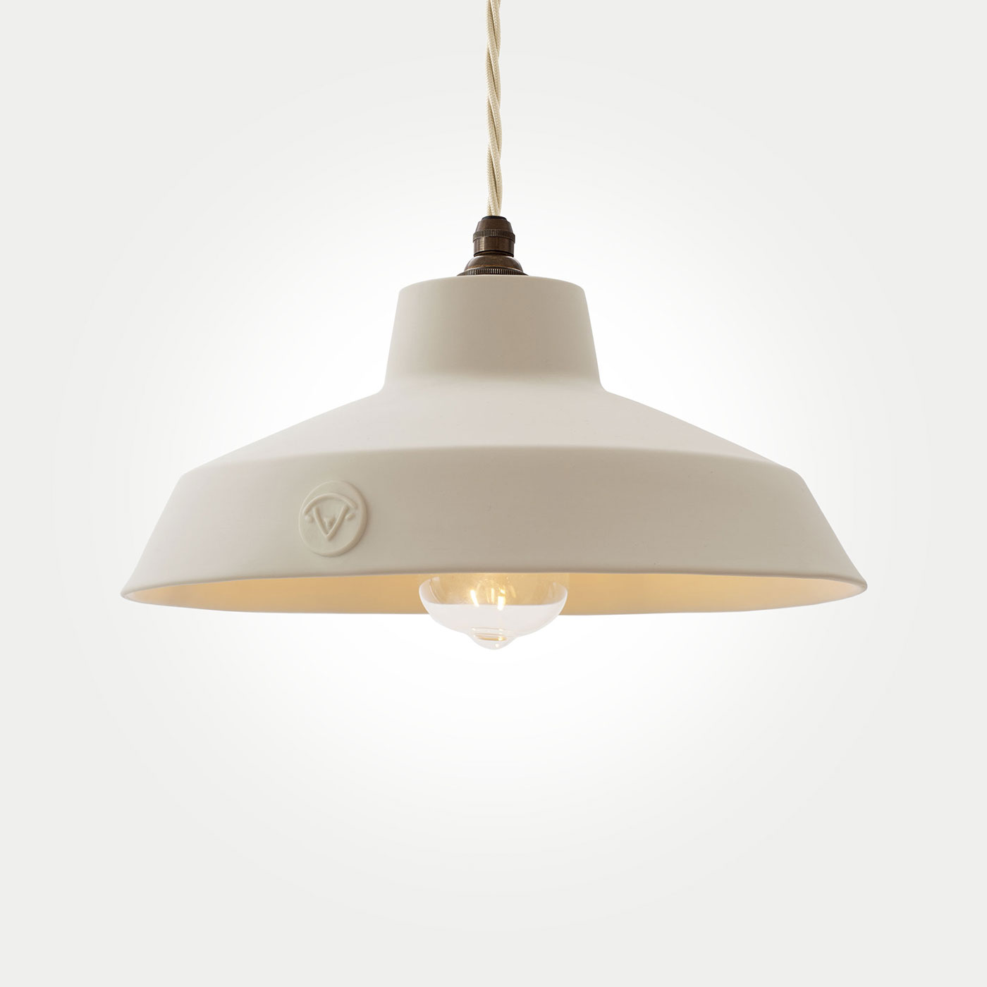 Heathcliff-OBC pendant light