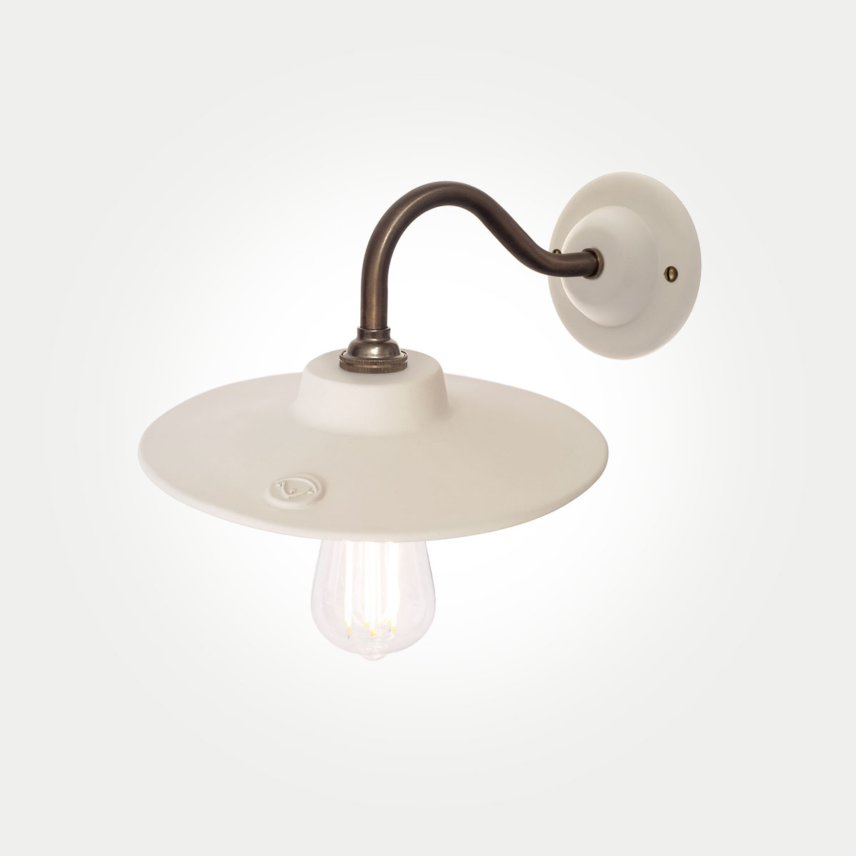 Wall Light Bergholt-Fonteyn Dimmable LED Light Bulb Pear