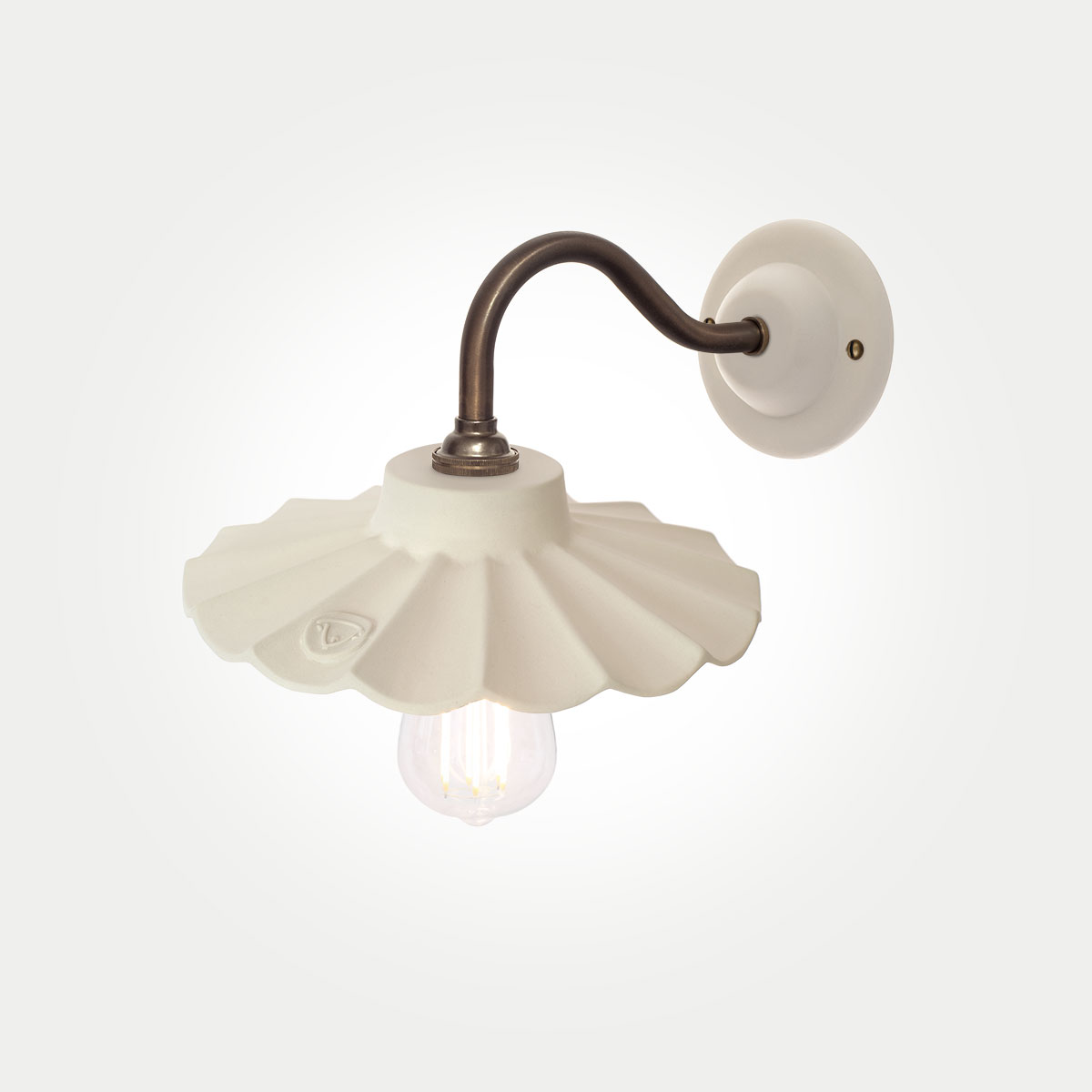 Wall Light Bergholt-Giselle Dimmable LED Globe Light Bulb