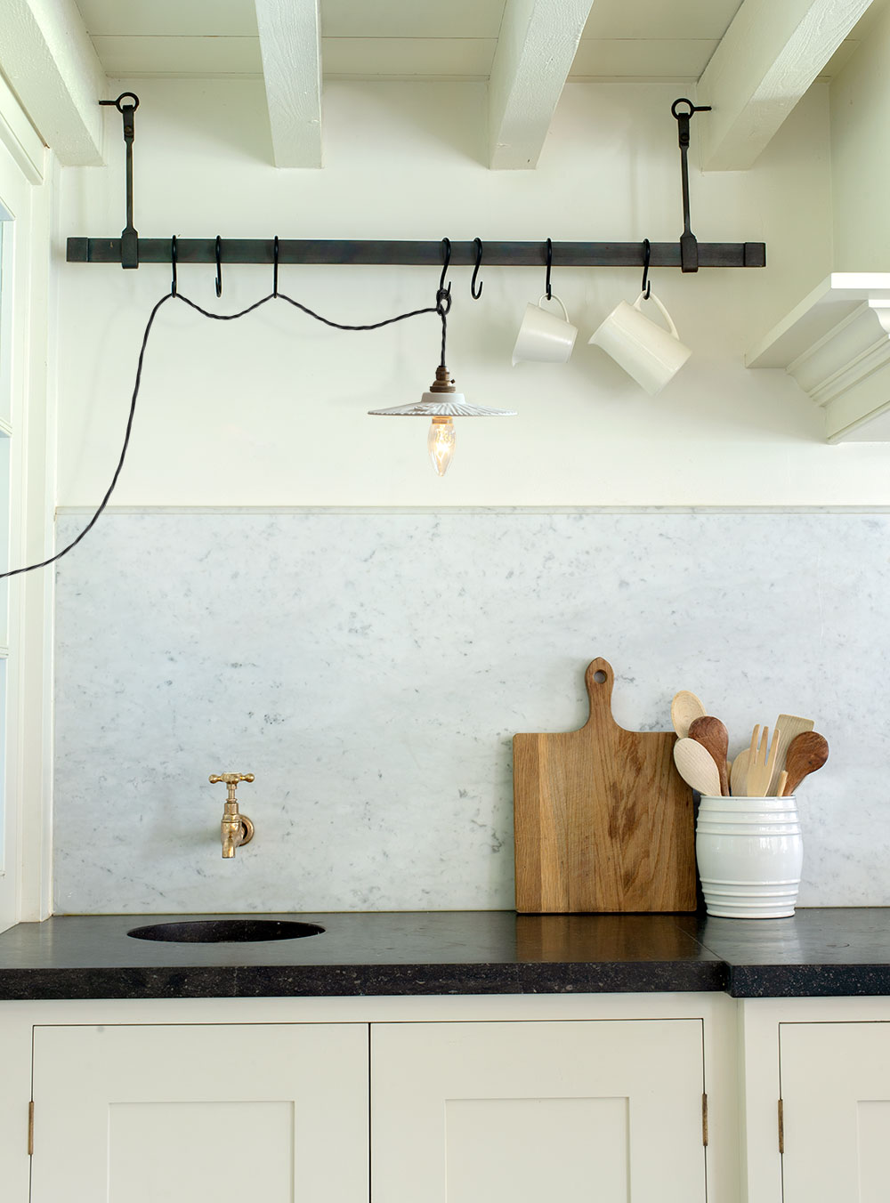 Feature Kitchen Lighting