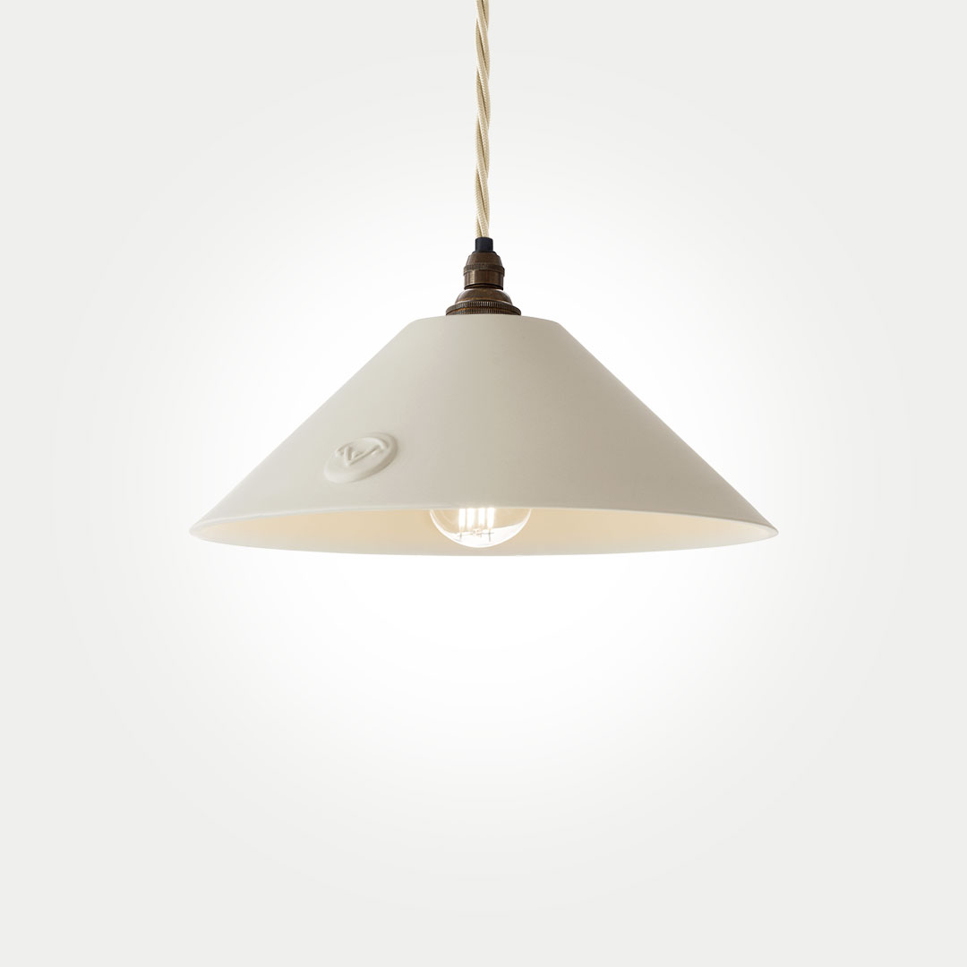 Keats-M-Pendant-crop Dimmable LED Light Bulb Pear