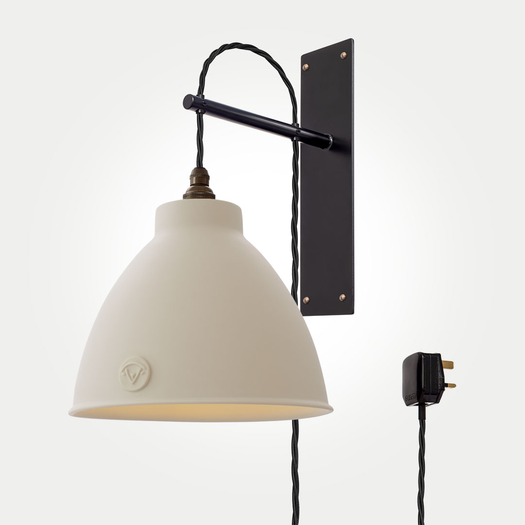 Ophelia-Naylang-Plugin-Regency-Light Ceiling Light