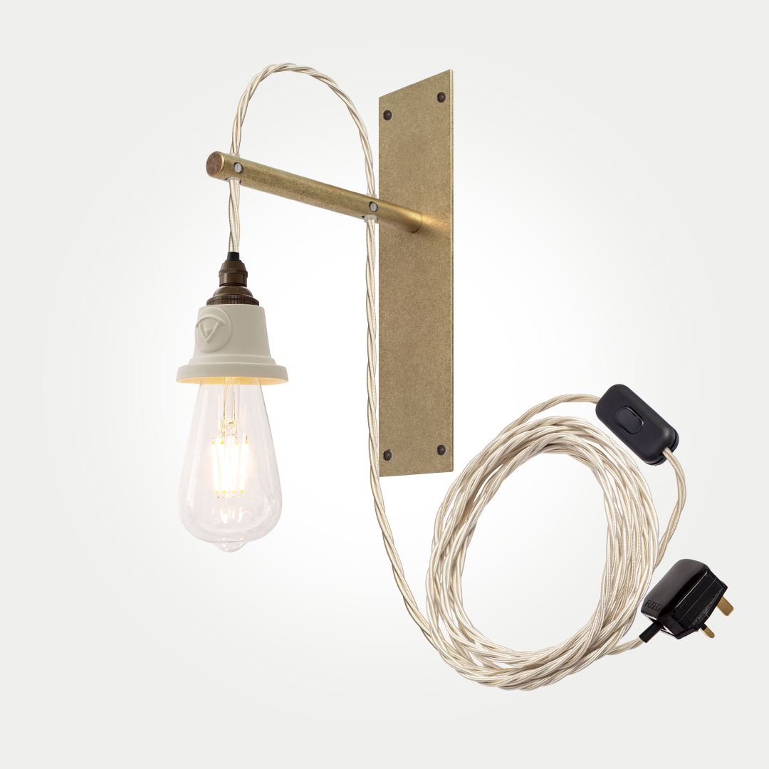 _LAM9971-2-Boxted-Delphinium-Plug-In Dimmable LED Light Bulb Pear